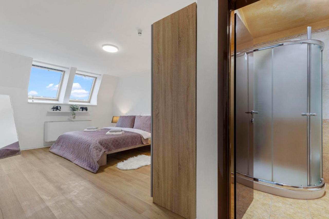 Family Hub In Centre Appartement Bratislava